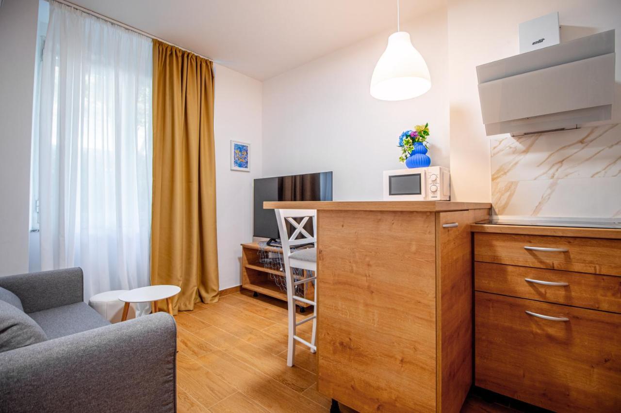 Apartments Euphoria East Rijeka Luaran gambar