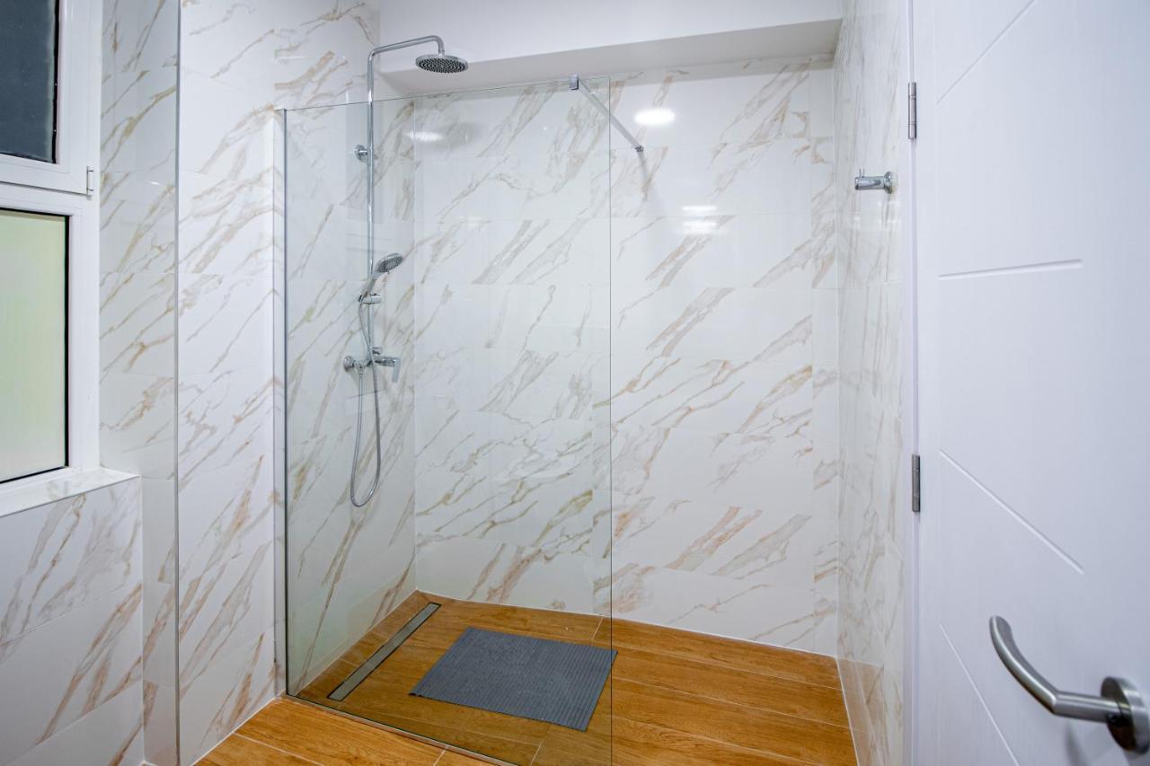 Apartments Euphoria East Rijeka Luaran gambar